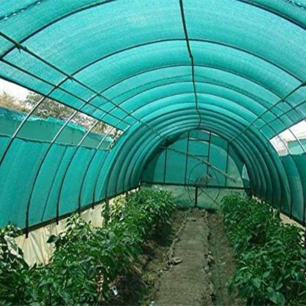 مزایای مصرف توری شید گلخانه ای و انواع شید